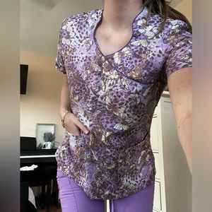 Elan by Barco Floral scrub top